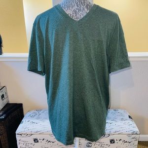 NWOT - Michael kors men's solid green V-Neck T-Shirt.